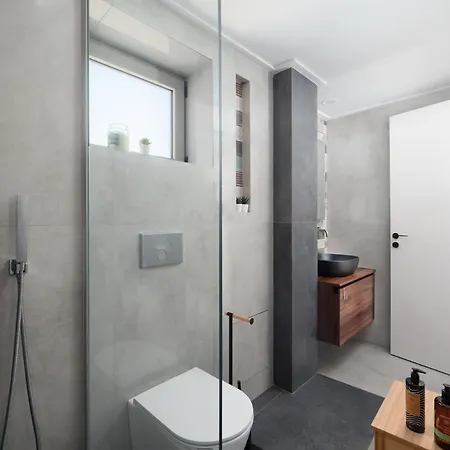 Διαμέρισμα The H Experience - Stylish 2bd With Balcony In Center Ηράκλειο Κρήτης